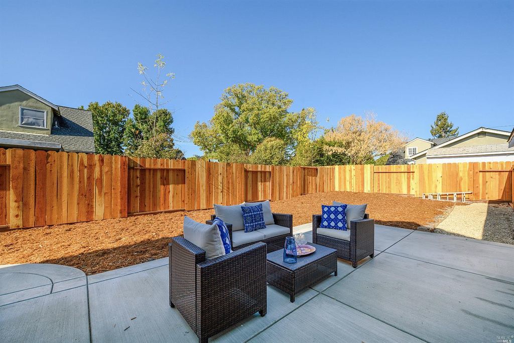561 Kent (after)